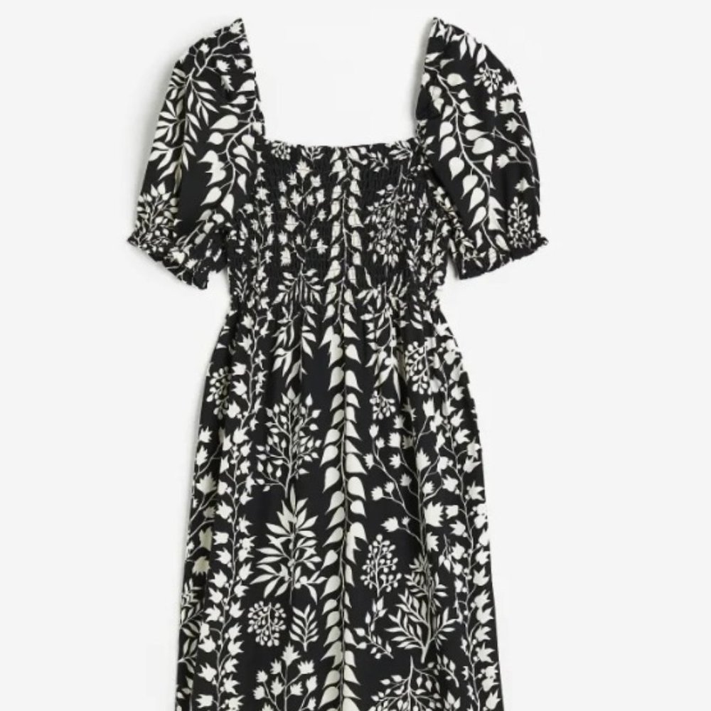 NWT H&M Smocked Jersey Dress